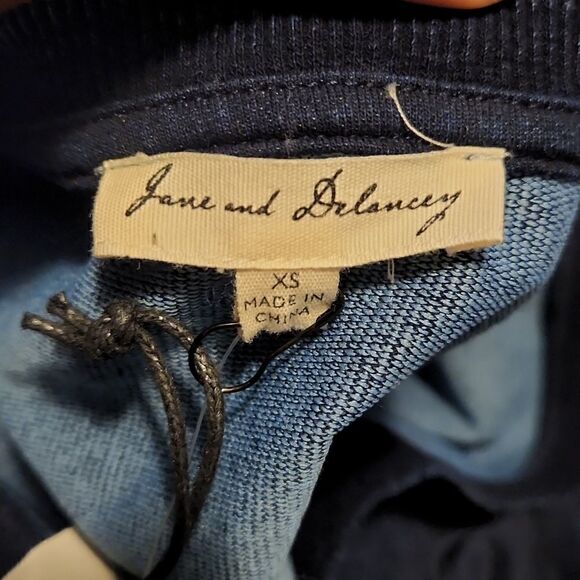 JANE AND DELANCEY V-neck Dress-Ladies Size XS - Picture 5 of 8